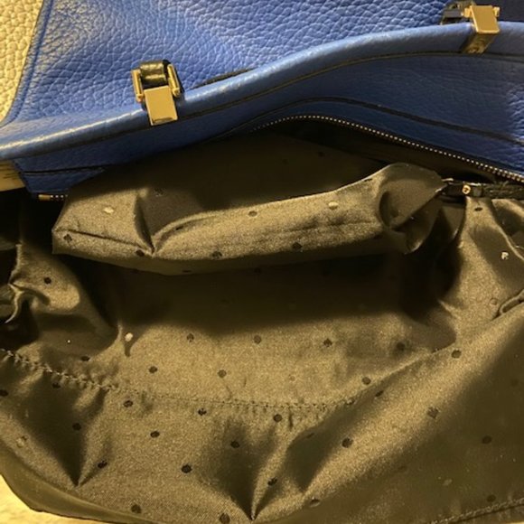 Kate Spade Blue And White Pebbled Leather Crossbody Purse With Handles - Picture 6 of 12